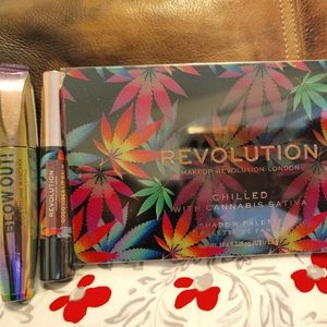 Revolution bundle